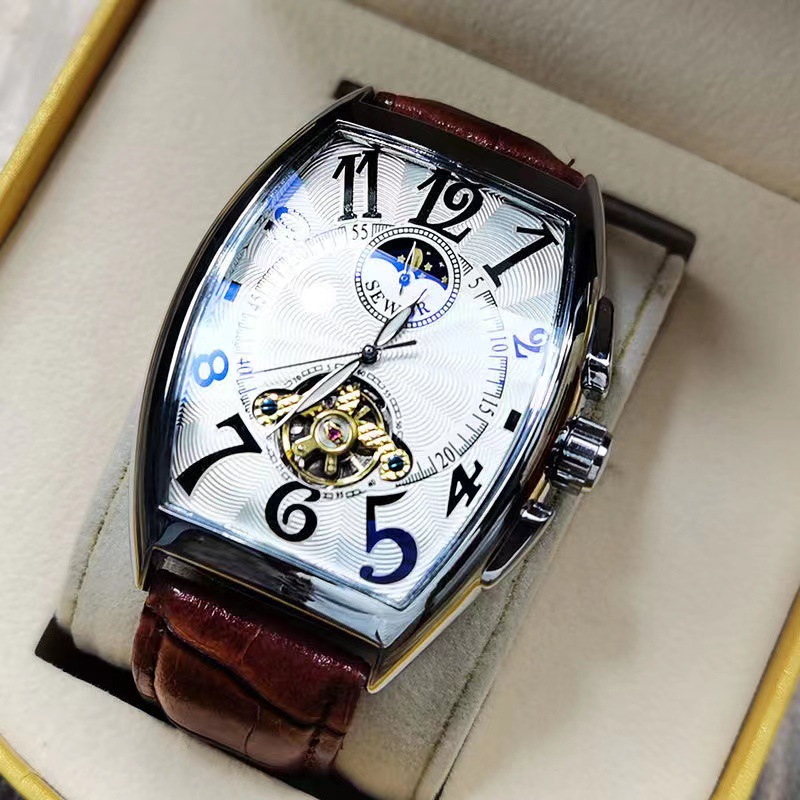Orologio meccanico da uomo SEW - Luxury Watch Cartier recensione e prezzo