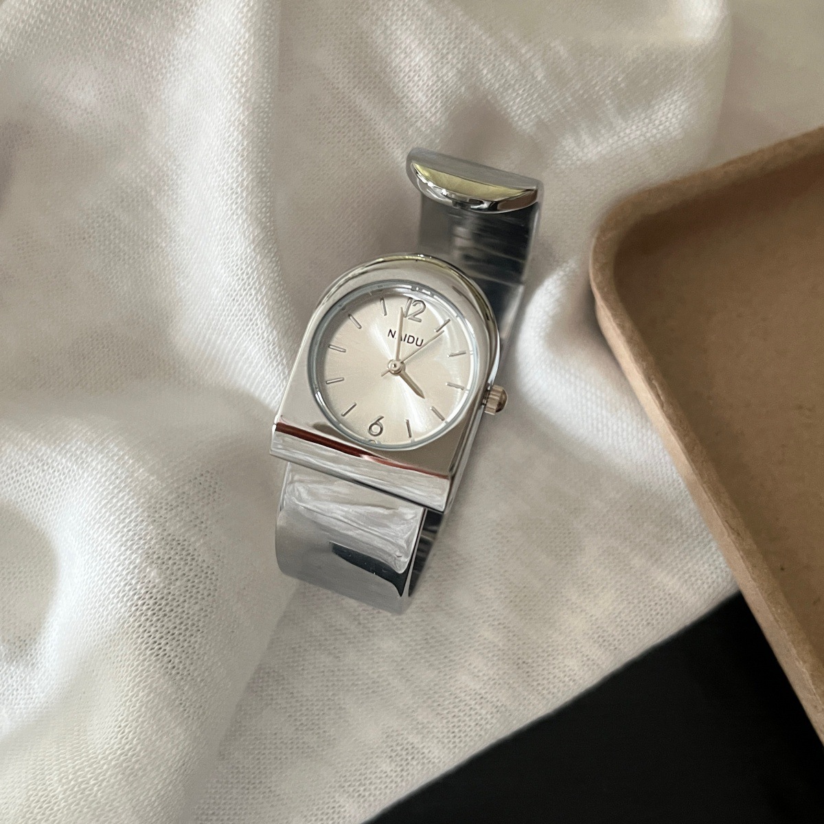 Nuovo Orologio da Polso in Oro - Luxury Watch Level recensione e prezzo